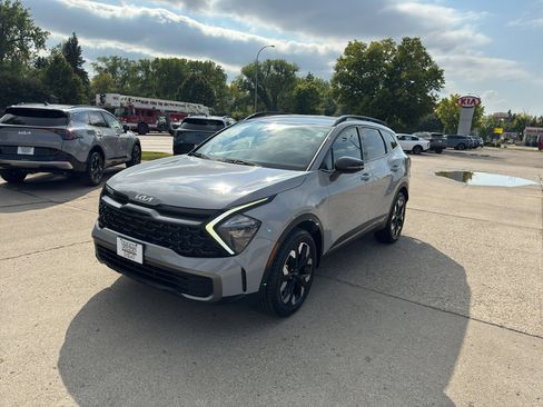 Used 2023 Kia Sportage X-Line image 2