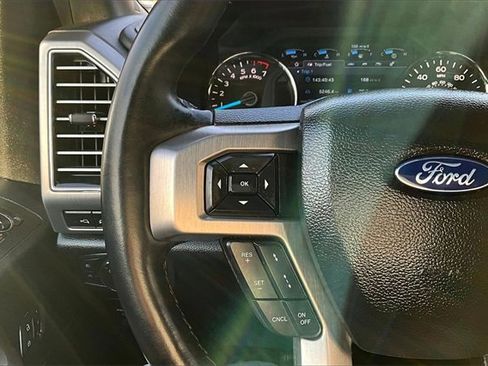 Used 2019 Ford F150 Platinum w/ Equipment Group 701A Luxury image 20