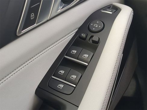 New 2026 BMW X5 xDrive40i w/ M Sport Package image 25