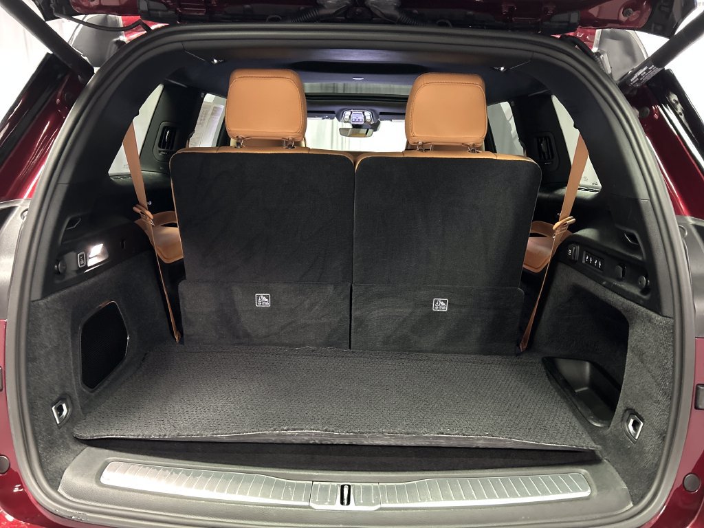 Used 2024 Jeep Grand Cherokee L Summit w/ Rear Seat Video Group I AWD/4WD image 27