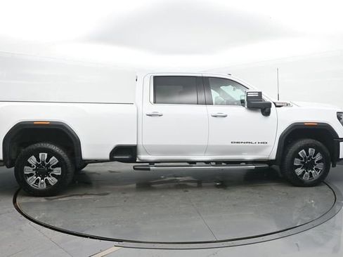 Used 2025 GMC Sierra 2500 Denali w/ Technology Package image 6