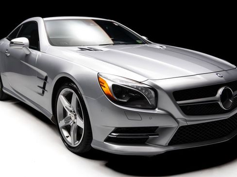 Used 2013 Mercedes-Benz SL 550 image 42