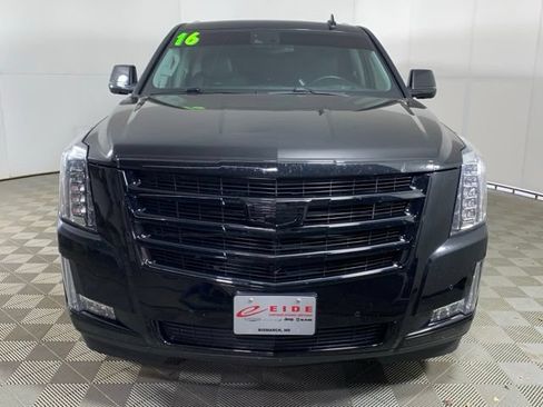 Used 2016 Cadillac Escalade ESV Premium AWD/4WD image 13