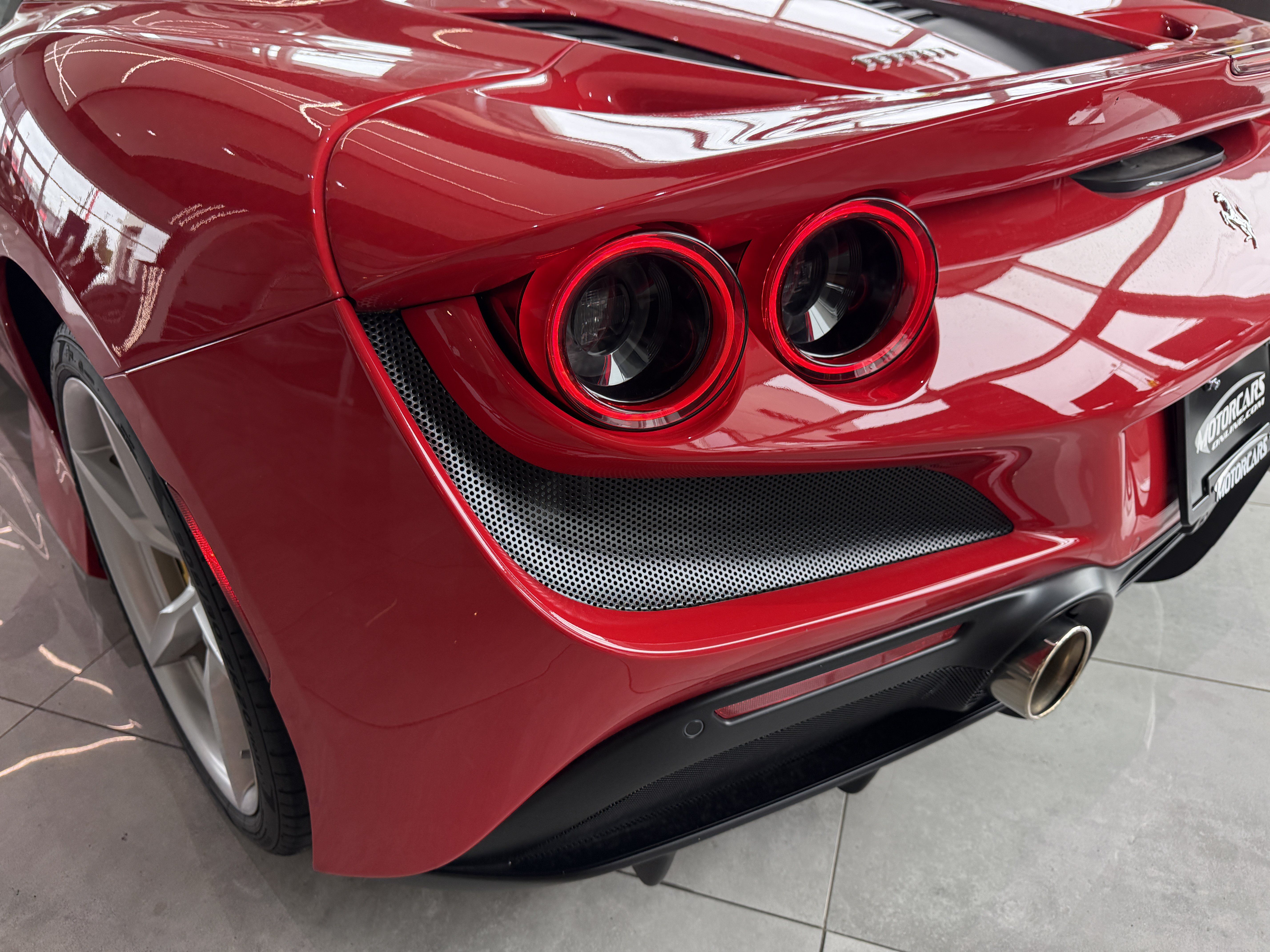 Used 2021 Ferrari F8 Tributo RWD image 36