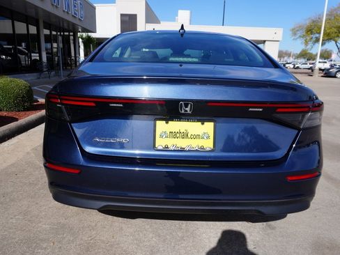 Used 2023 Honda Accord EX image 6