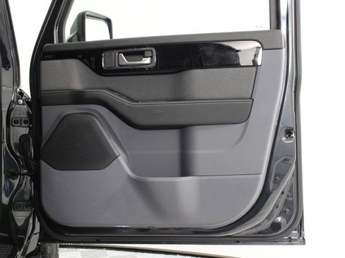 Used 2024 INEOS Grenadier Base image 22