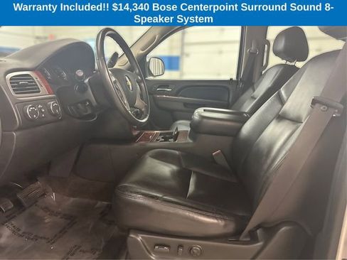 Used 2010 Chevrolet Avalanche LTZ image 10