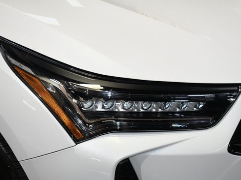 Used 2025 Acura RDX SH-AWD image 58