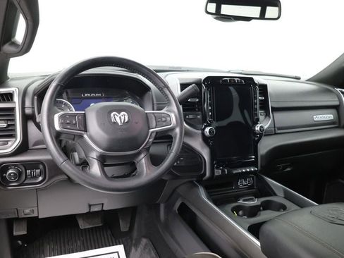 Used 2024 RAM 3500 Laramie w/ Night Edition image 10