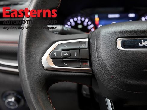 Used 2023 Jeep Compass Trailhawk AWD/4WD image 15