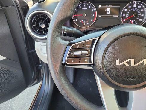 Used 2023 Kia Forte LXS w/ LXS Technology Package image 19
