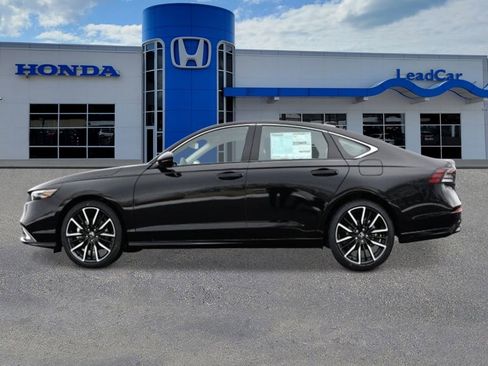 New 2026 Honda Accord Touring image 2