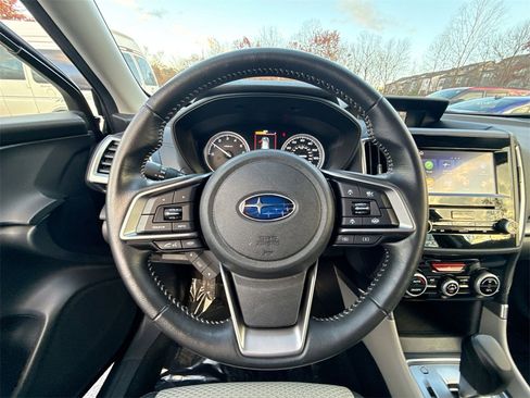 Used 2023 Subaru Forester Premium image 11