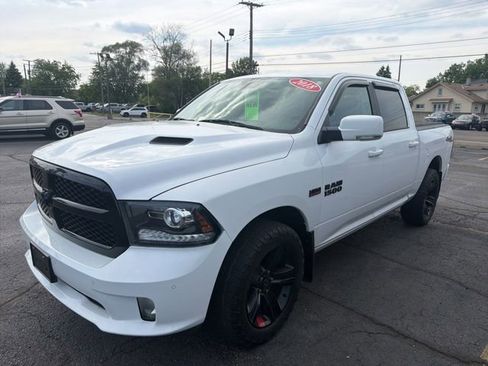 Used 2018 RAM 1500 Sport w/ Convenience Group AWD/4WD image 4