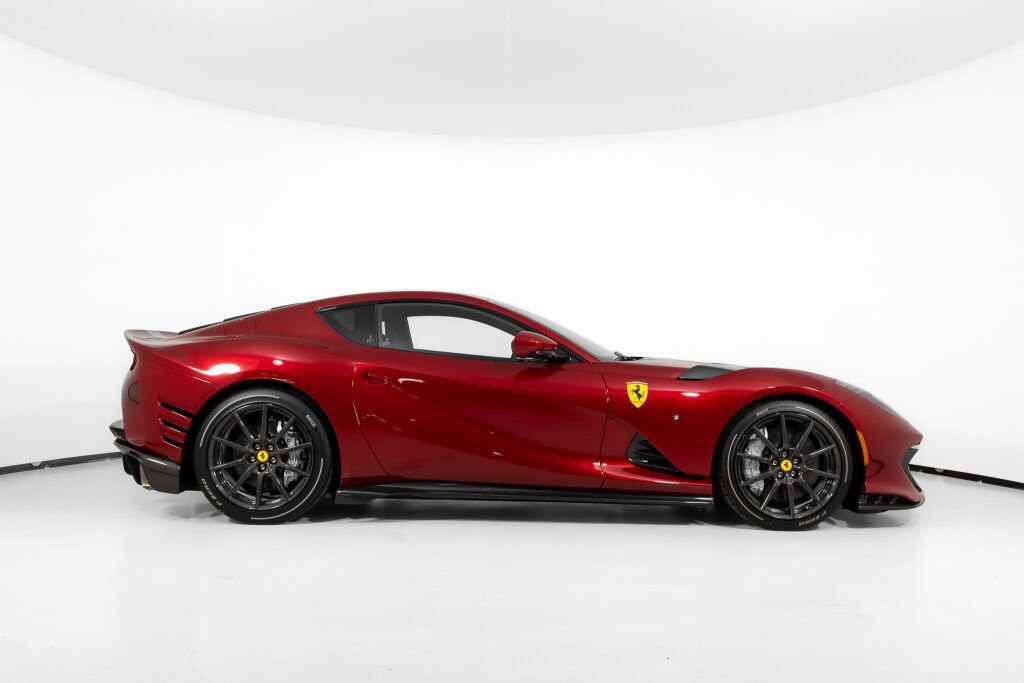 Certified 2022 Ferrari 812 Competizione RWD image 11