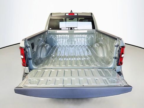 New 2026 RAM 1500 4x4 Crew Cab image 7