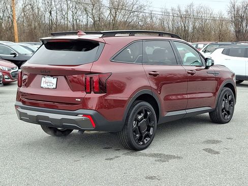 Certified 2025 Kia Sorento X-Line EX image 6