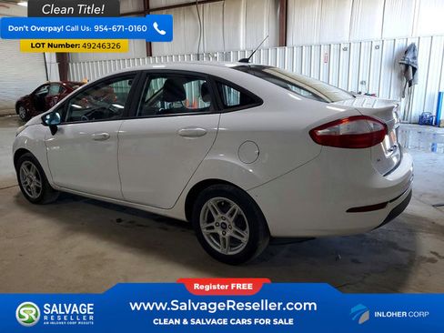 Used 2018 Ford Fiesta SE image 3