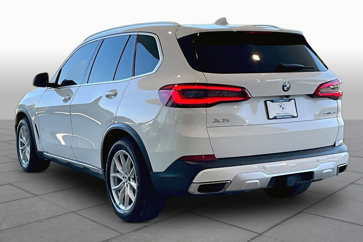 Used 2019 BMW X5 xDrive40i w/ Convenience Package AWD/4WD image 11