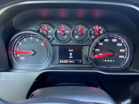 Used 2025 Chevrolet Silverado 2500 Custom w/ Custom Convenience Package AWD/4WD image 9