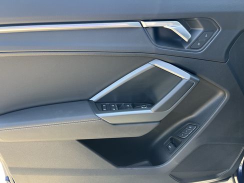 Certified 2025 Audi Q3 2.0T Premium AWD/4WD image 14