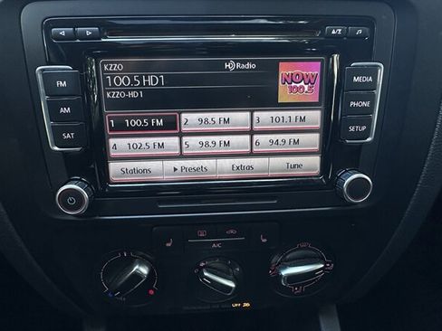 Used 2013 Volkswagen Jetta SE image 19