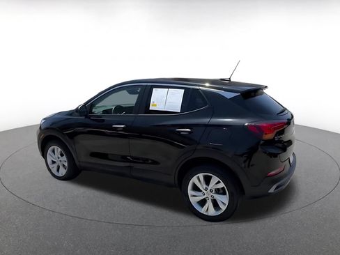 Used 2025 Buick Encore GX Preferred AWD/4WD image 8