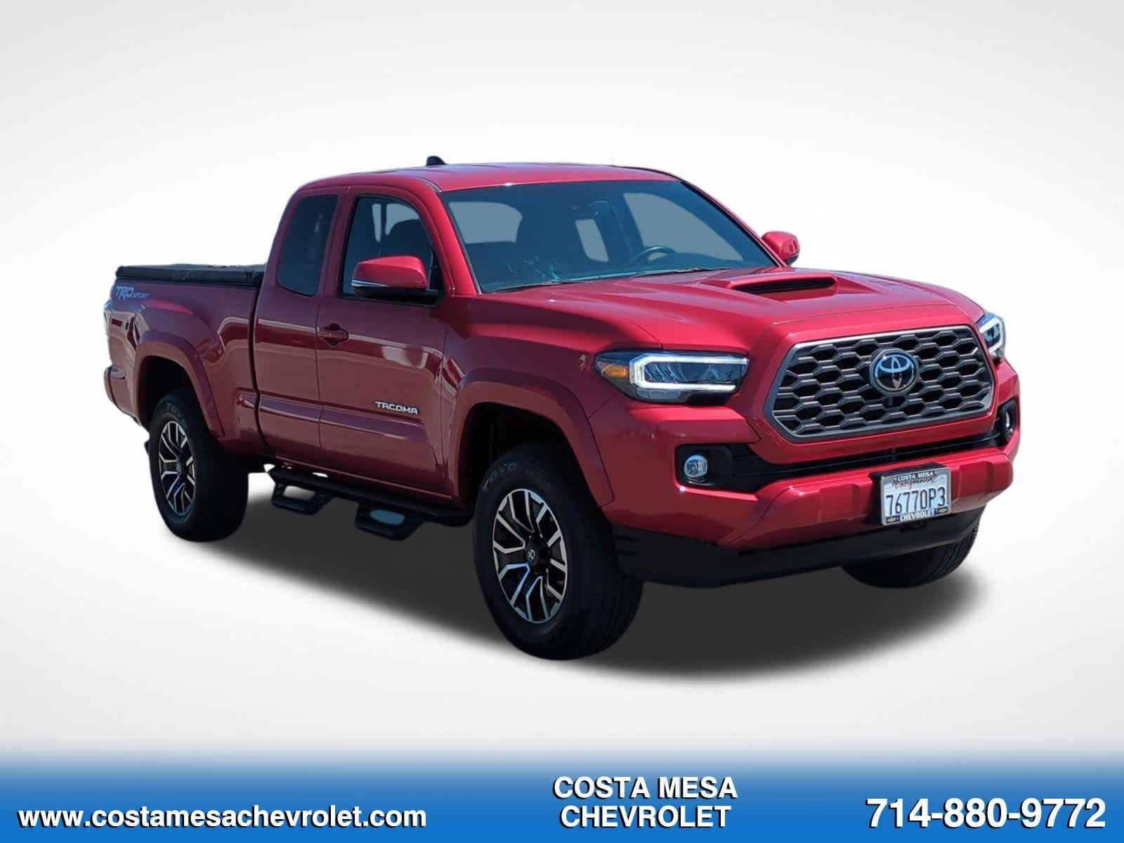 Used 2022 Toyota Tacoma TRD Sport w/ TRD Premium Sport Package RWD image 3