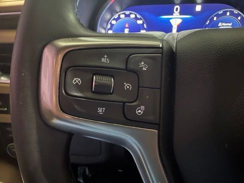 Used 2023 Chevrolet Tahoe Premier AWD/4WD image 22