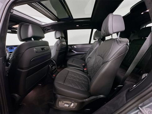 Certified 2024 BMW X7 xDrive40i w/ Executive Package image 26