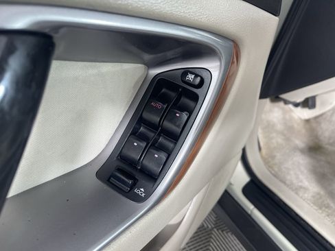 Used 2005 Subaru Outback 2.5i image 13