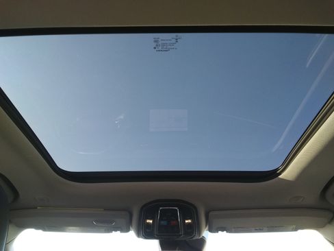 Used 2022 Jeep Grand Cherokee Limited 4xe w/ Luxury Tech Group II image 13