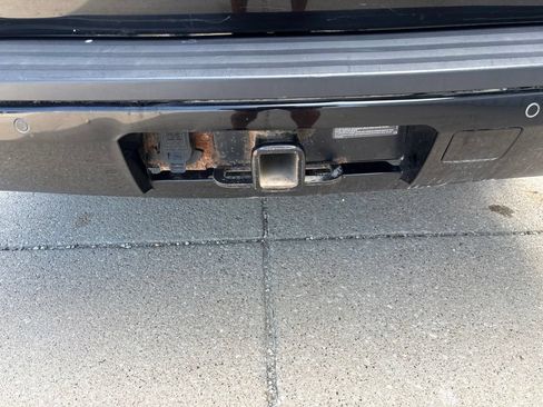Used 2016 Chevrolet Tahoe 4WD image 9