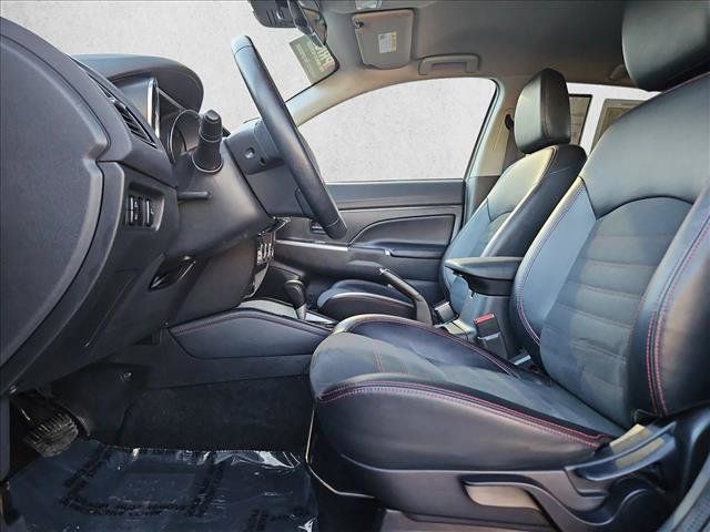 Used 2024 Mitsubishi Outlander Sport AWD image 15