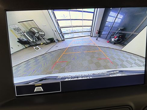 Used 2023 GMC Terrain Denali image 25