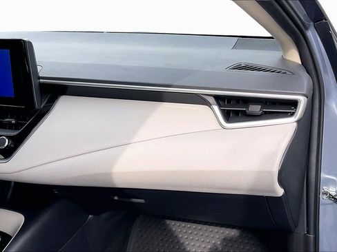 Certified 2026 Toyota Corolla LE image 18