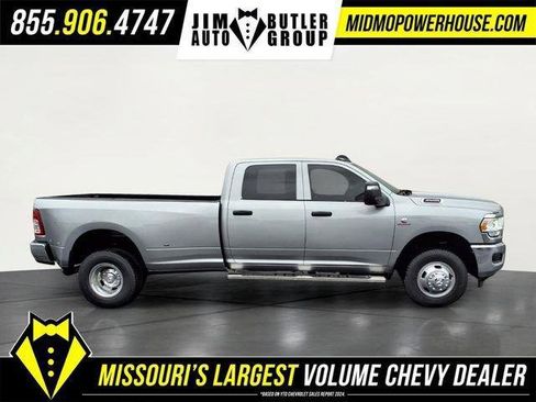 Used 2024 RAM 3500 Tradesman w/ Chrome Appearance Group AWD/4WD image 2