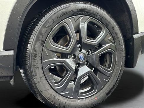 Certified 2025 Subaru Ascent Onyx Edition AWD/4WD image 30