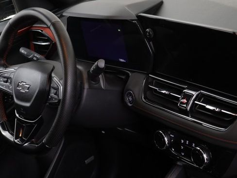 Certified 2025 Chevrolet TrailBlazer RS w/ Convenience Package image 22