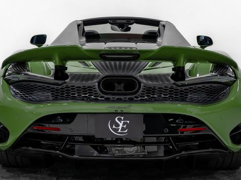 Used 2025 McLaren 750S Spider image 8