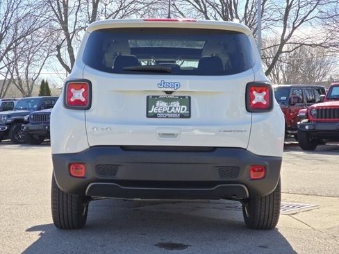 Used 2023 Jeep Renegade Limited w/ Sun/Sound Group image 27
