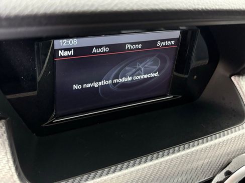 Used 2014 Mercedes-Benz GLK 350 2WD image 26