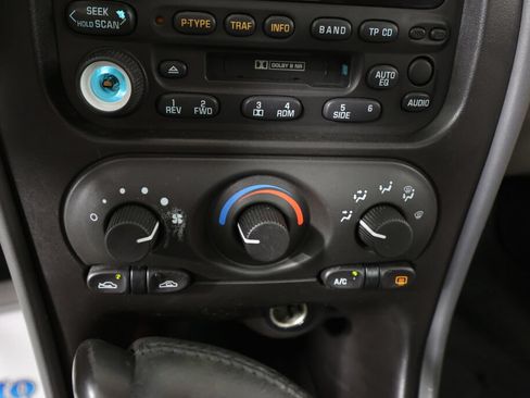 Used 2002 Oldsmobile Alero GL w/ Sun & Sound Pkg FWD image 35
