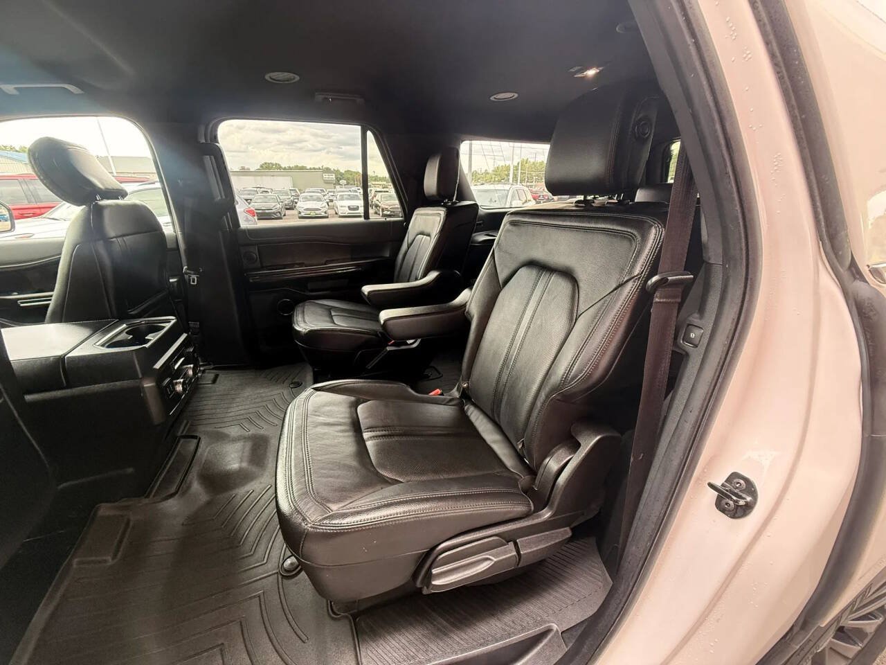 Used 2019 Ford Expedition Max Limited AWD/4WD image 14