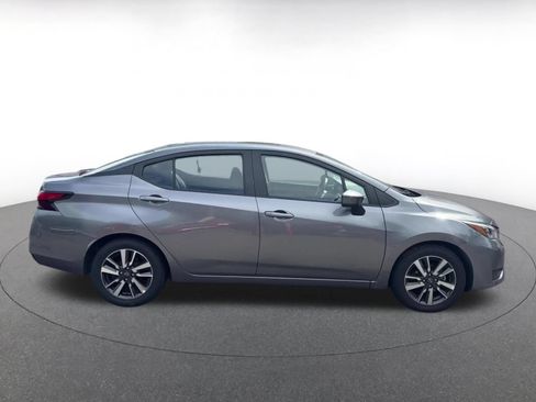 Used 2025 Nissan Versa SV FWD image 16
