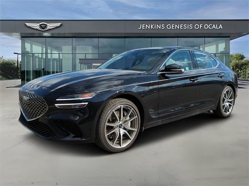 Used 2025 Genesis G70 2.5T image 7