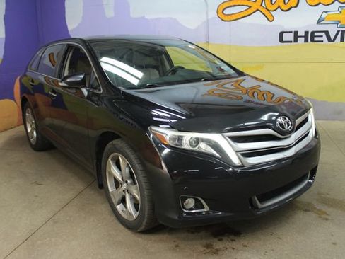 Used 2015 Toyota Venza Limited AWD/4WD image 4
