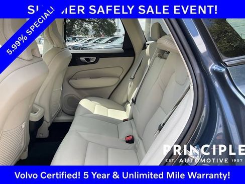 Certified 2025 Volvo XC60 B5 Core AWD/4WD image 14