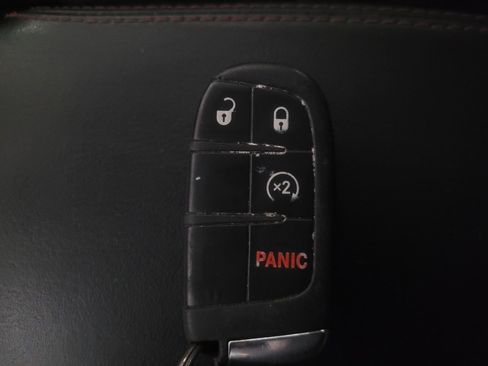 Used 2020 Jeep Renegade Trailhawk AWD/4WD image 32