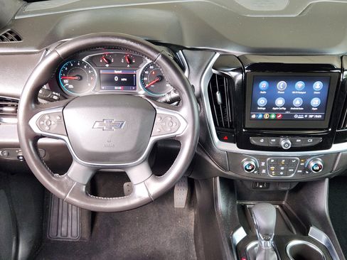 Certified 2022 Chevrolet Traverse LT image 29